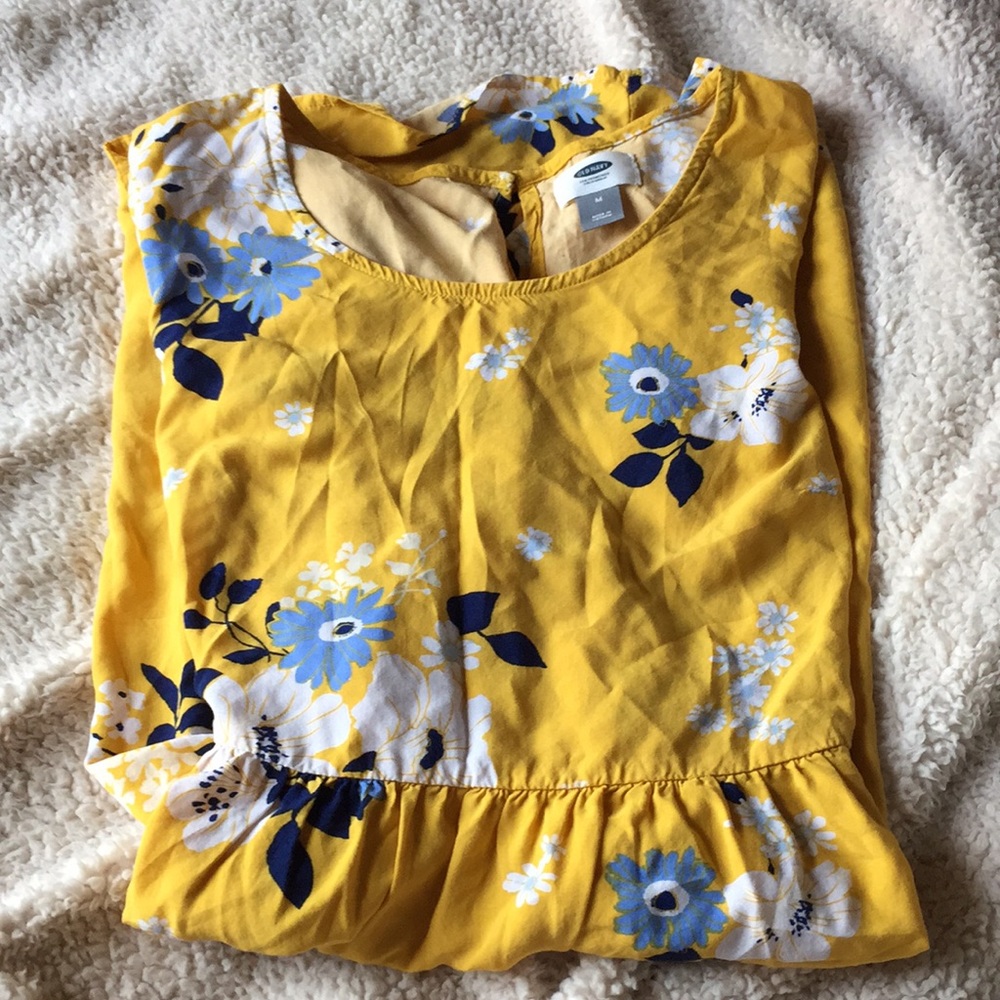 yellow floral dresss